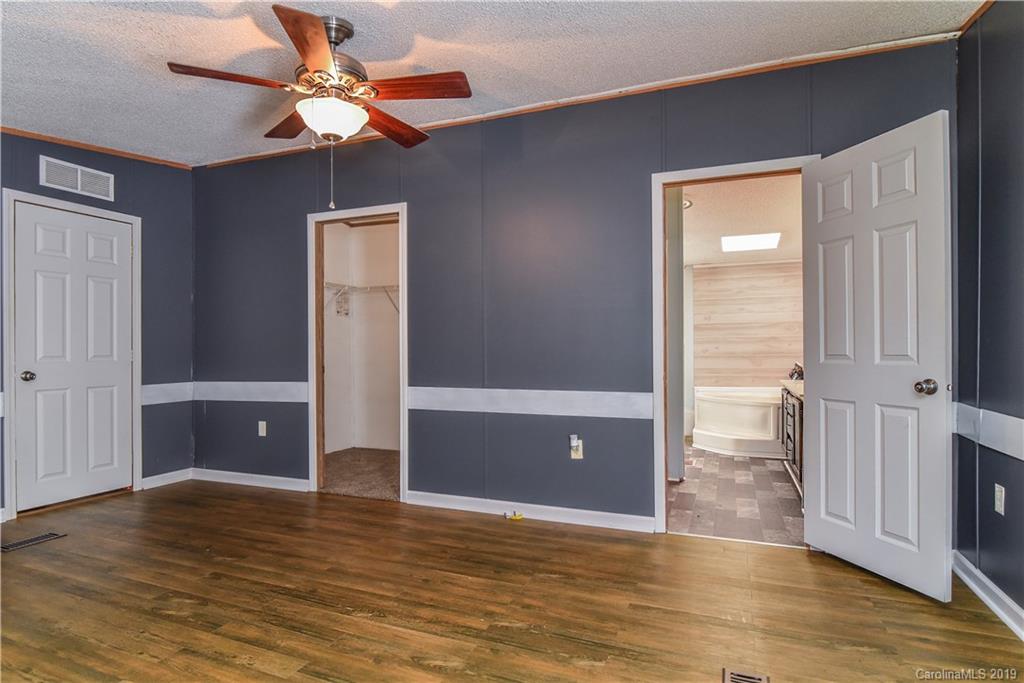 770 Flynn Branch Road Marshall, NC 28753 - Photo 11 of 25 Gallery Image 11