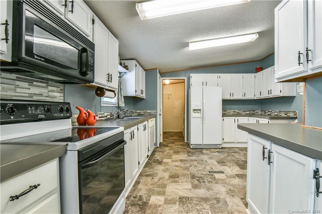 770 Flynn Branch Road Marshall, NC 28753 - Photo 6 of 25 Gallery Image 6