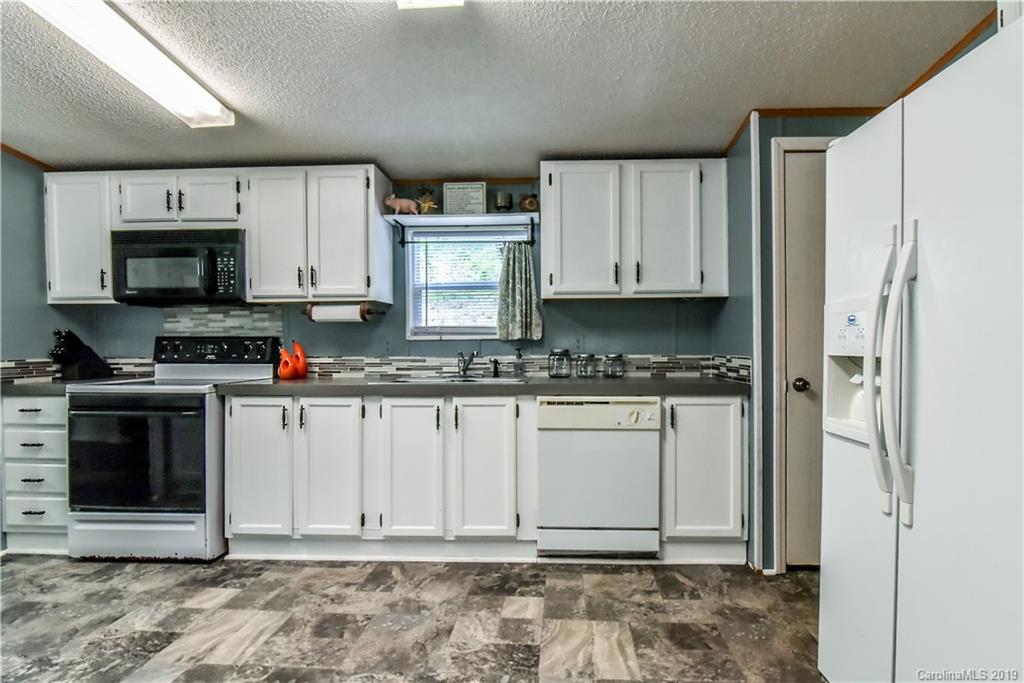 770 Flynn Branch Road Marshall, NC 28753 - Photo 8 of 25 Gallery Image 8
