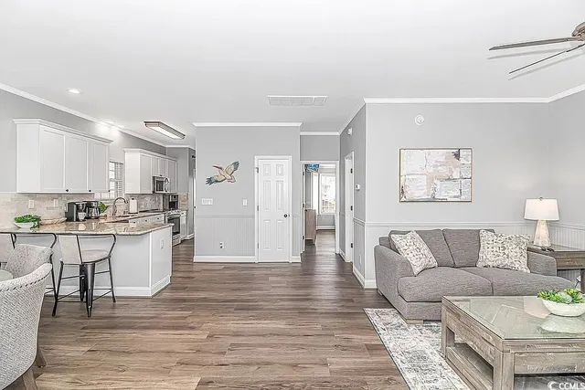 $749,900 | 6001-1098 South Kings Highway, Myrtle Beach, SC 29575