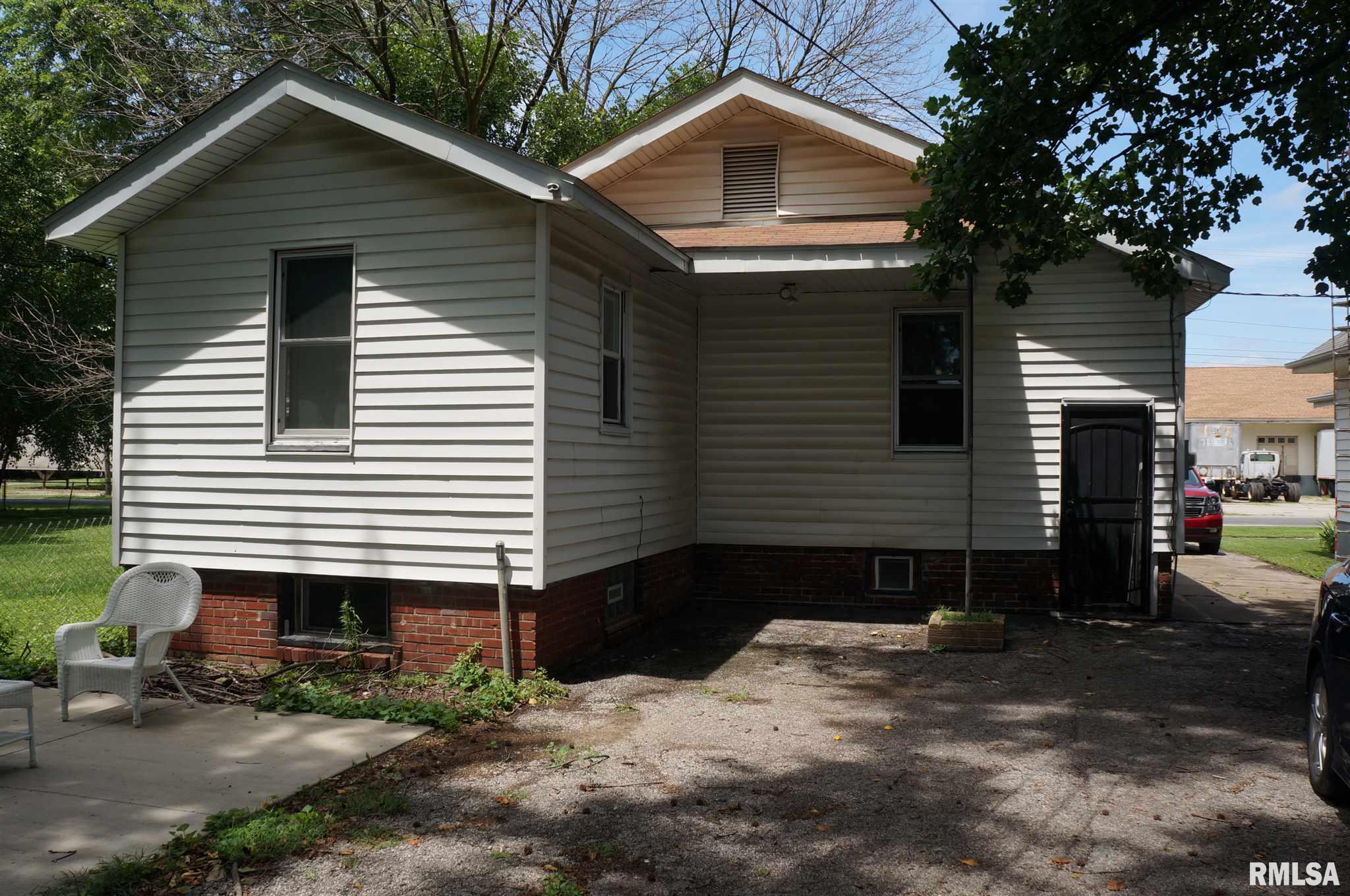 1320 East Ridgely Avenue Springfield, IL 62702 - Photo 19 of 25
