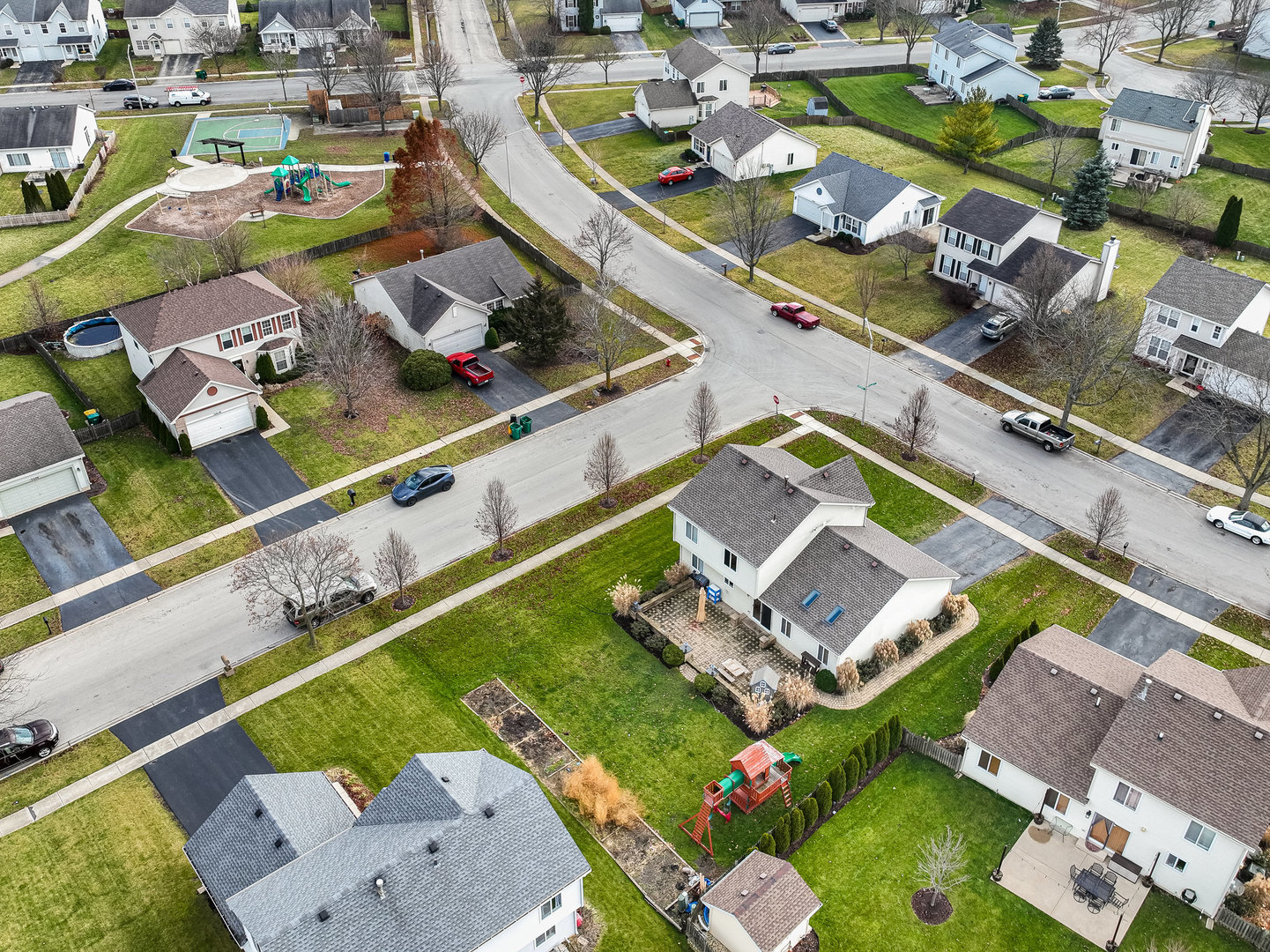 5519 Stonybrook Drive Plainfield, IL 60586 - Photo 21 of 27 an aerial view of a house having outdoor space