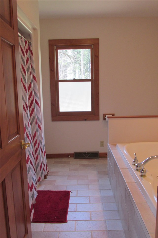 2911 North Blackhawk Road Oregon, IL 61061 - Photo 14 of 25 Gallery Image 14
