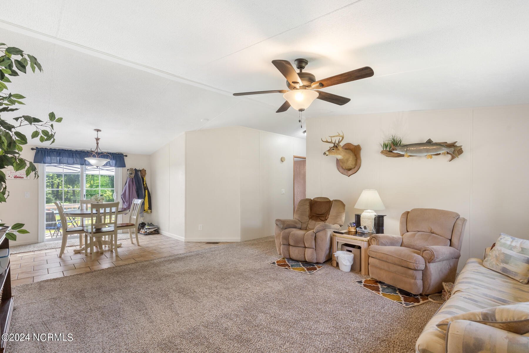 127 Newbold Road Jacksonville, NC 28540 - Photo 4 of 28 newbold-5