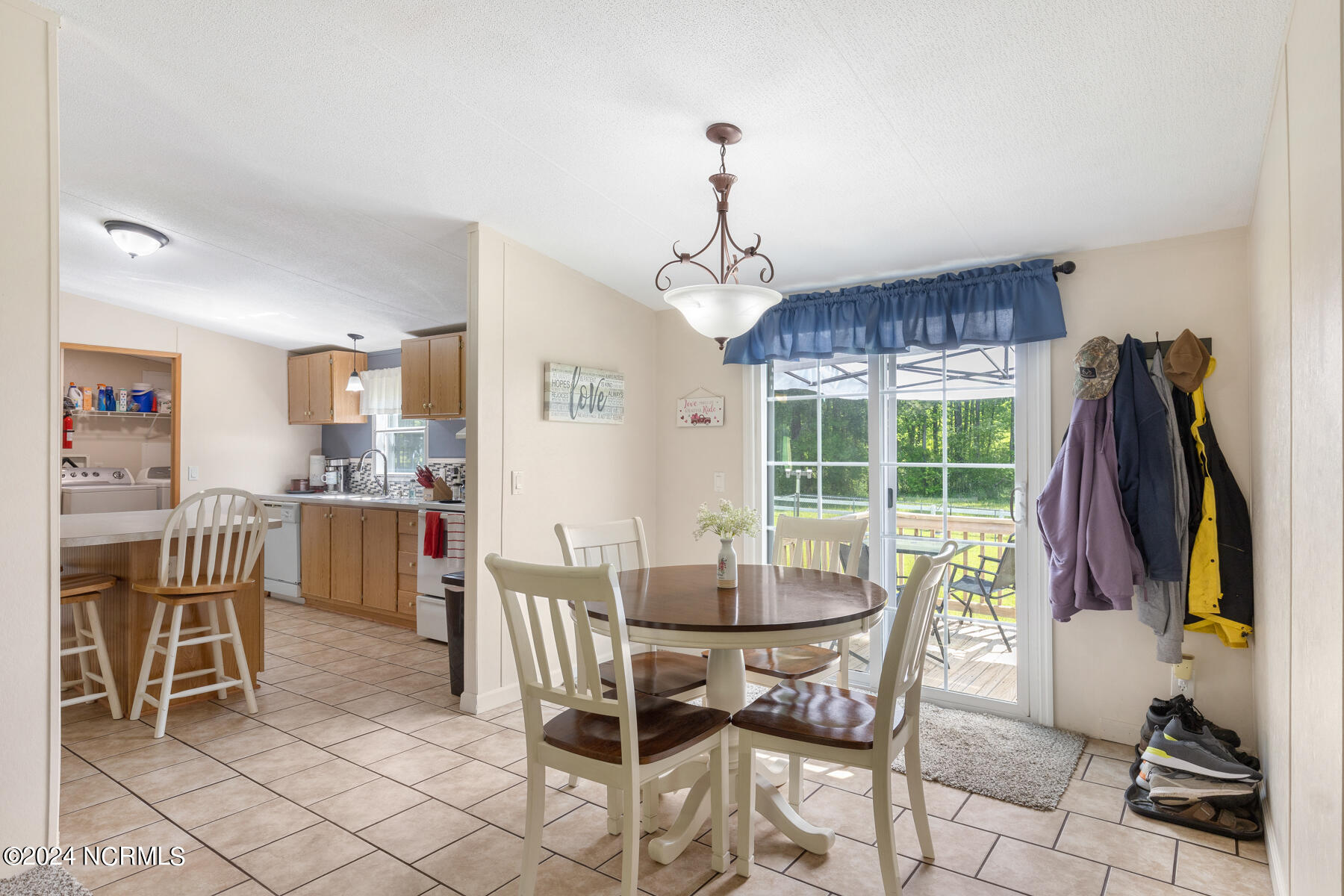 127 Newbold Road Jacksonville, NC 28540 - Photo 8 of 28 newbold-8