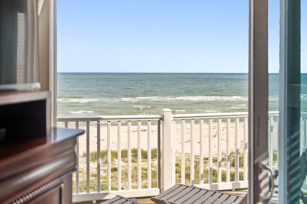1716 Magnolia Road St. George Island, FL 32328 - Photo 23 of 65