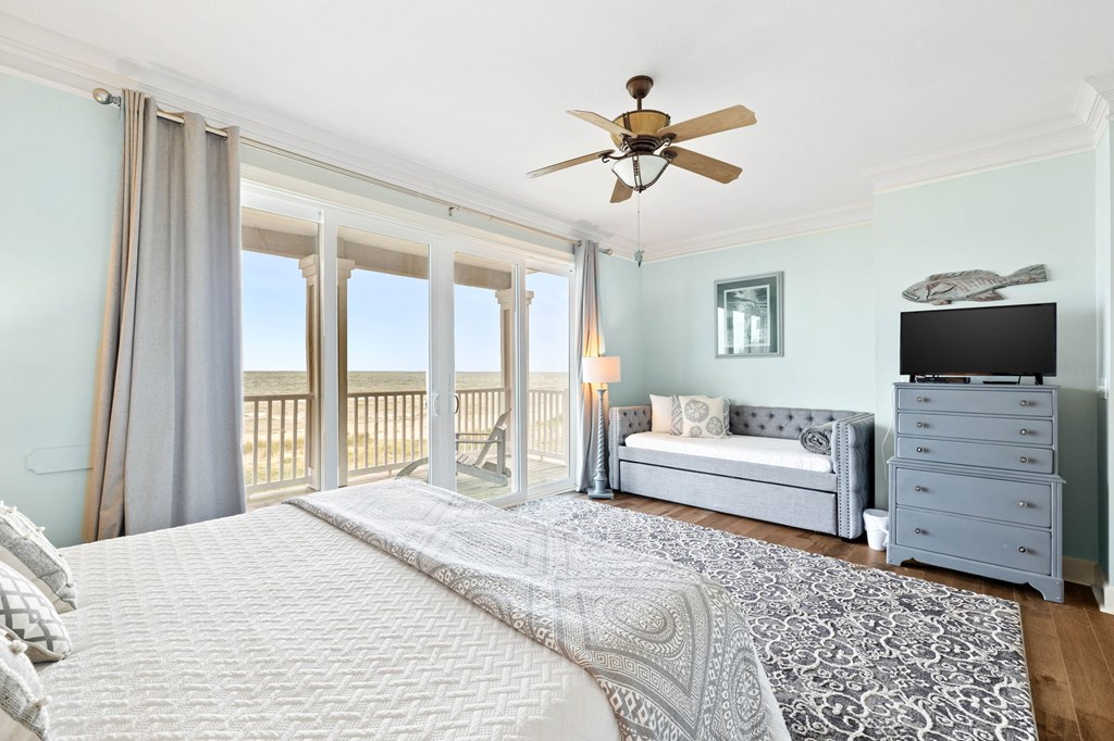 1716 Magnolia Road St. George Island, FL 32328 - Photo 27 of 65