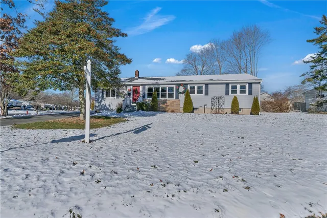 $424,900 | 43 Esquire Avenue, Warwick, RI 02889