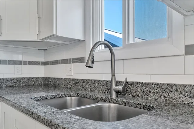 $424,900 | 43 Esquire Avenue, Warwick, RI 02889