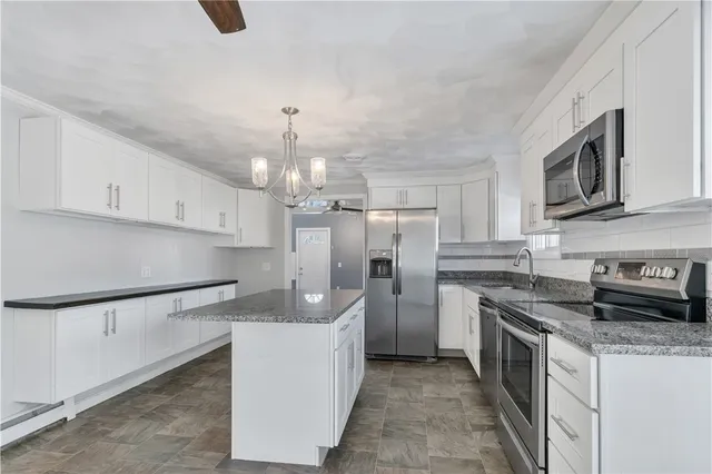 $424,900 | 43 Esquire Avenue, Warwick, RI 02889