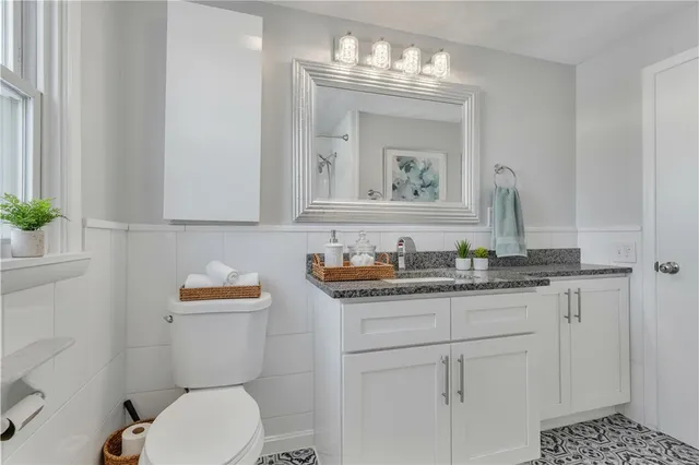 $424,900 | 43 Esquire Avenue, Warwick, RI 02889