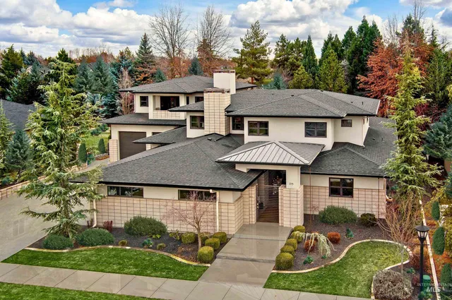 $1,995,000 | 375 West Water Vista Drive, Eagle, ID 83616