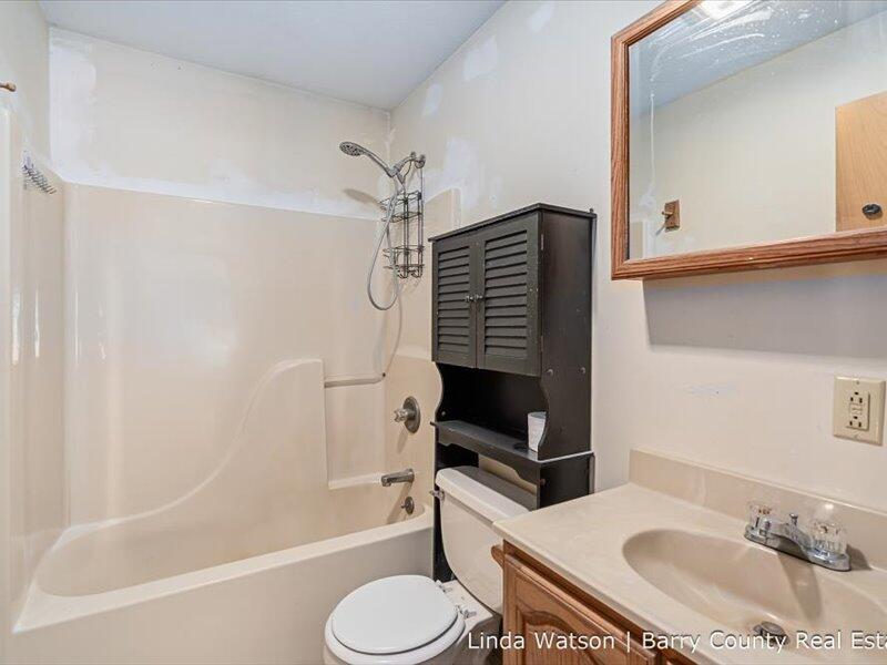 4055 Anders Road Hastings, MI 49058 - Photo 14 of 48 1000005146