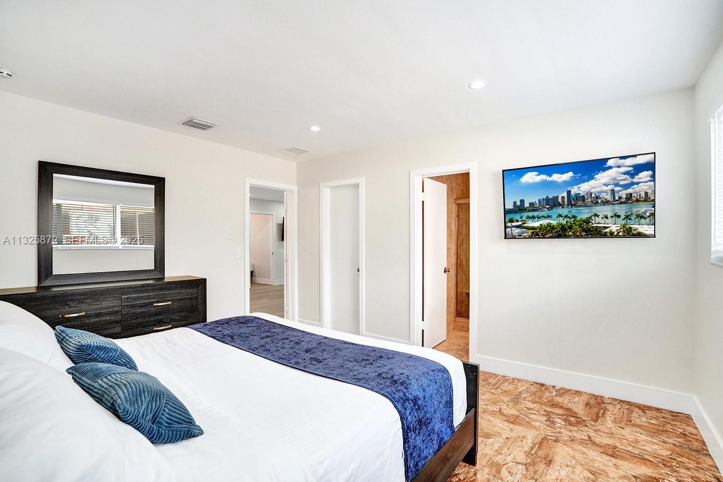 1018 Adams Street Hollywood, FL 33019 - Photo 36 of 47