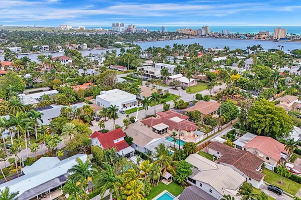 $9,000 | 1018 Adams Street, Hollywood, FL 33019