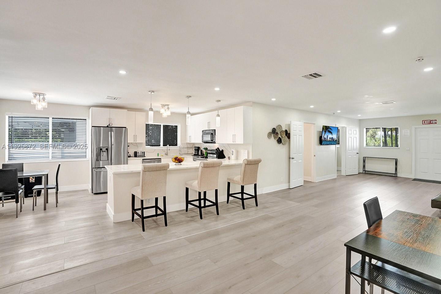 1018 Adams Street Hollywood, FL 33019 - Photo 9 of 47