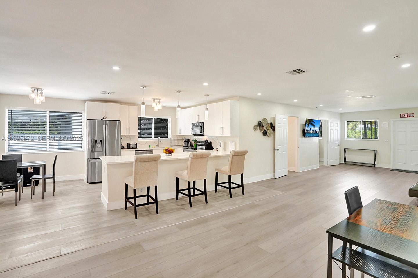 1018 Adams Street Hollywood, FL 33019 - Photo 10 of 47