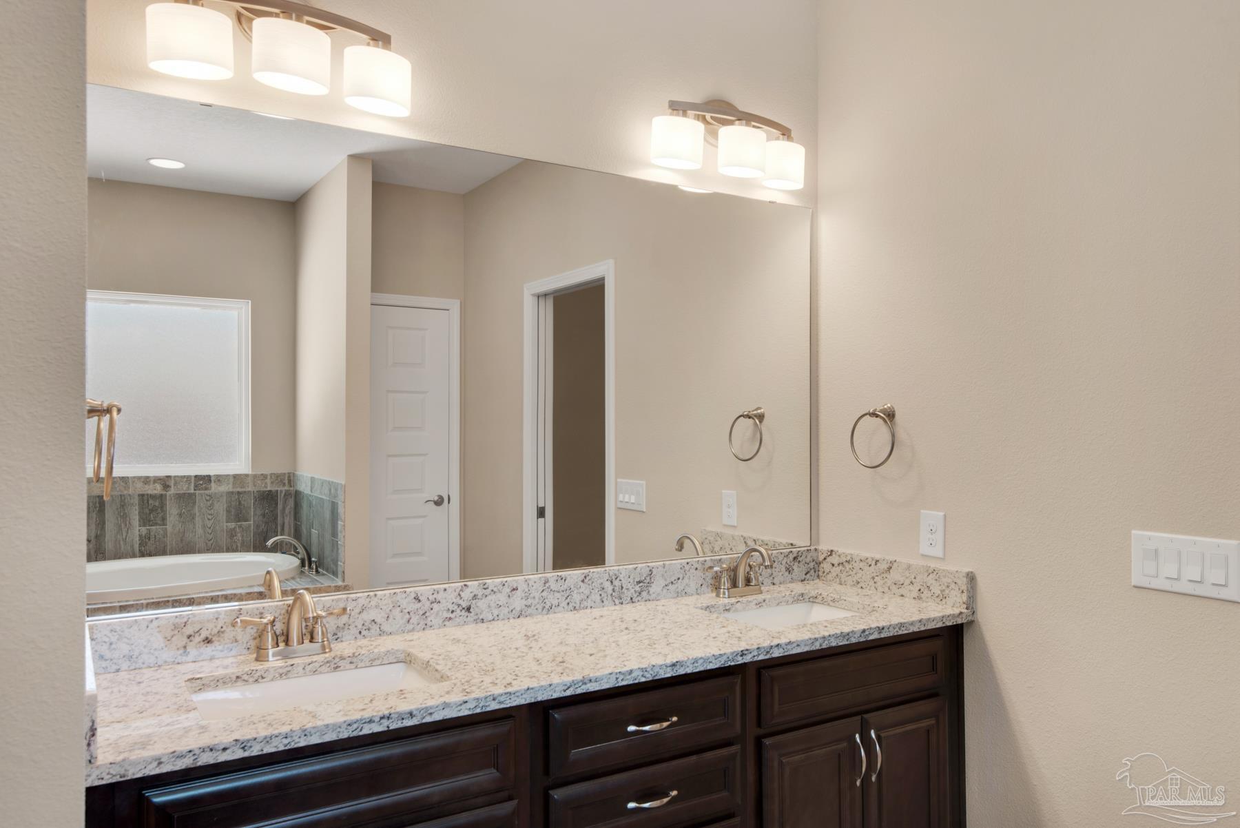 7260 Frank Reeder Road Pensacola, FL 32526 - Photo 4 of 21 Gallery Image 4