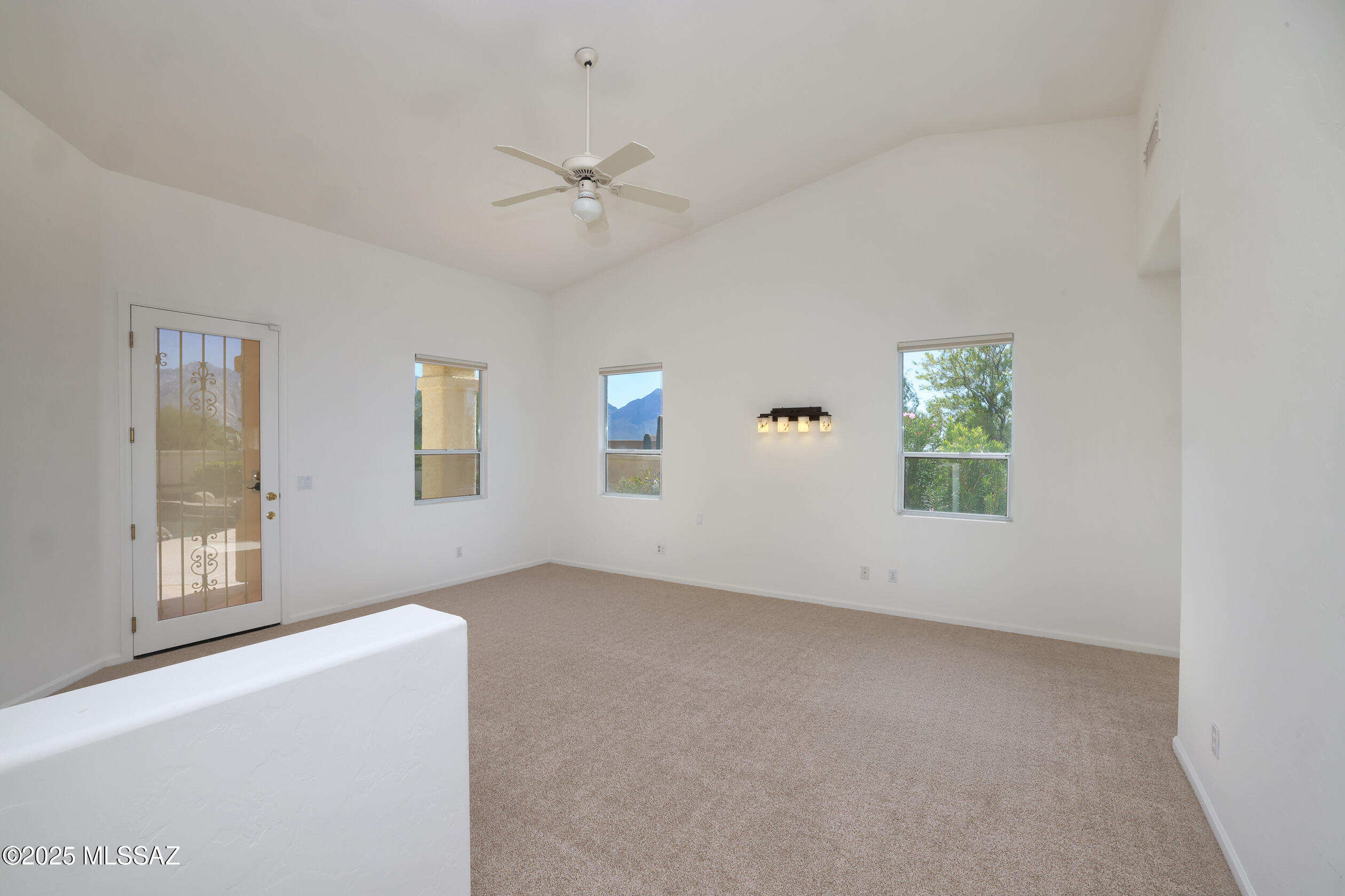 12510 North Piping Rock Road Tucson, AZ 85755 - Photo 26 of 47
