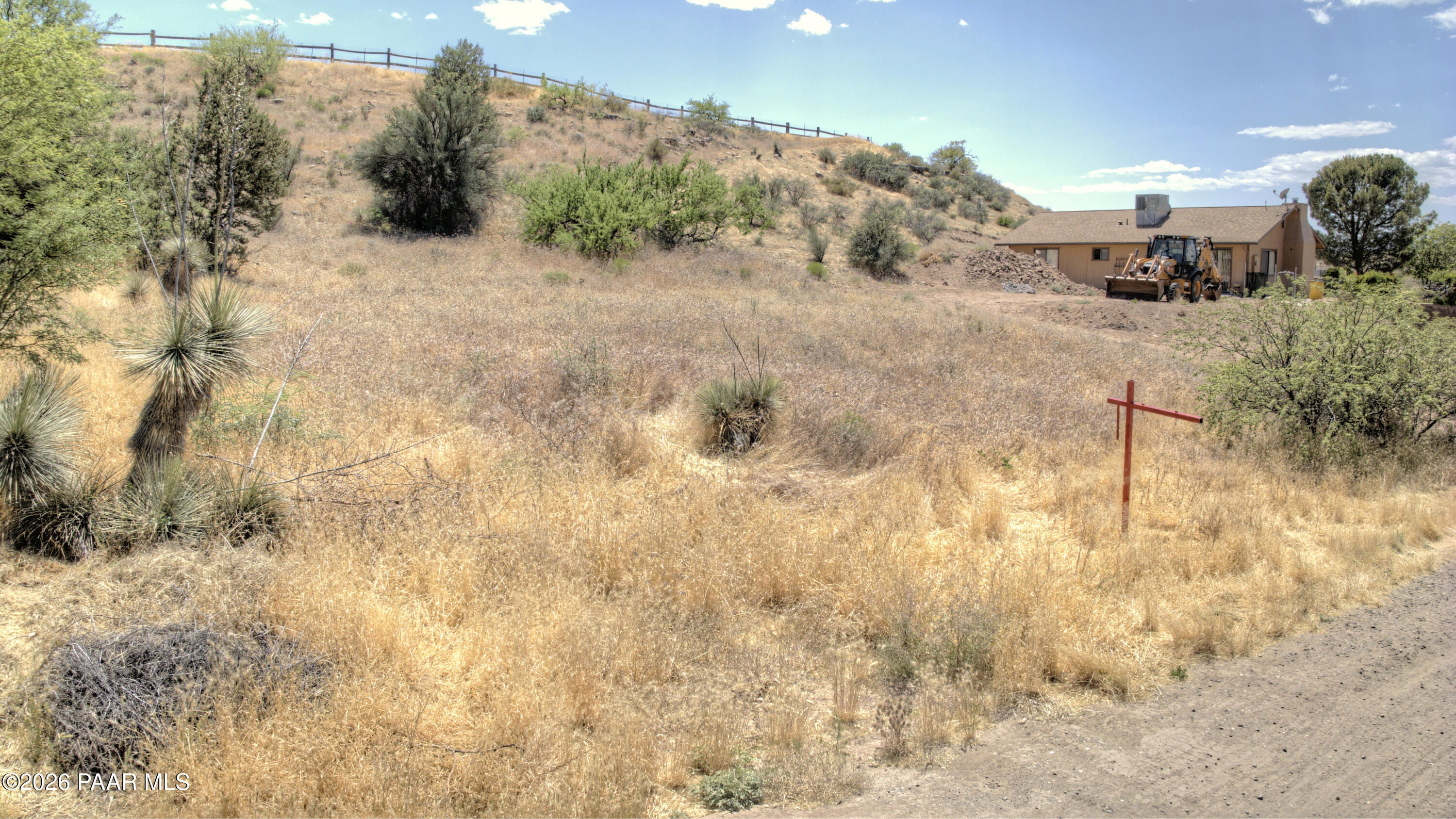 4555 East Goldmine Road Lake Montezuma, AZ 86335 - Photo 2 of 11 a view of a yard with a tree