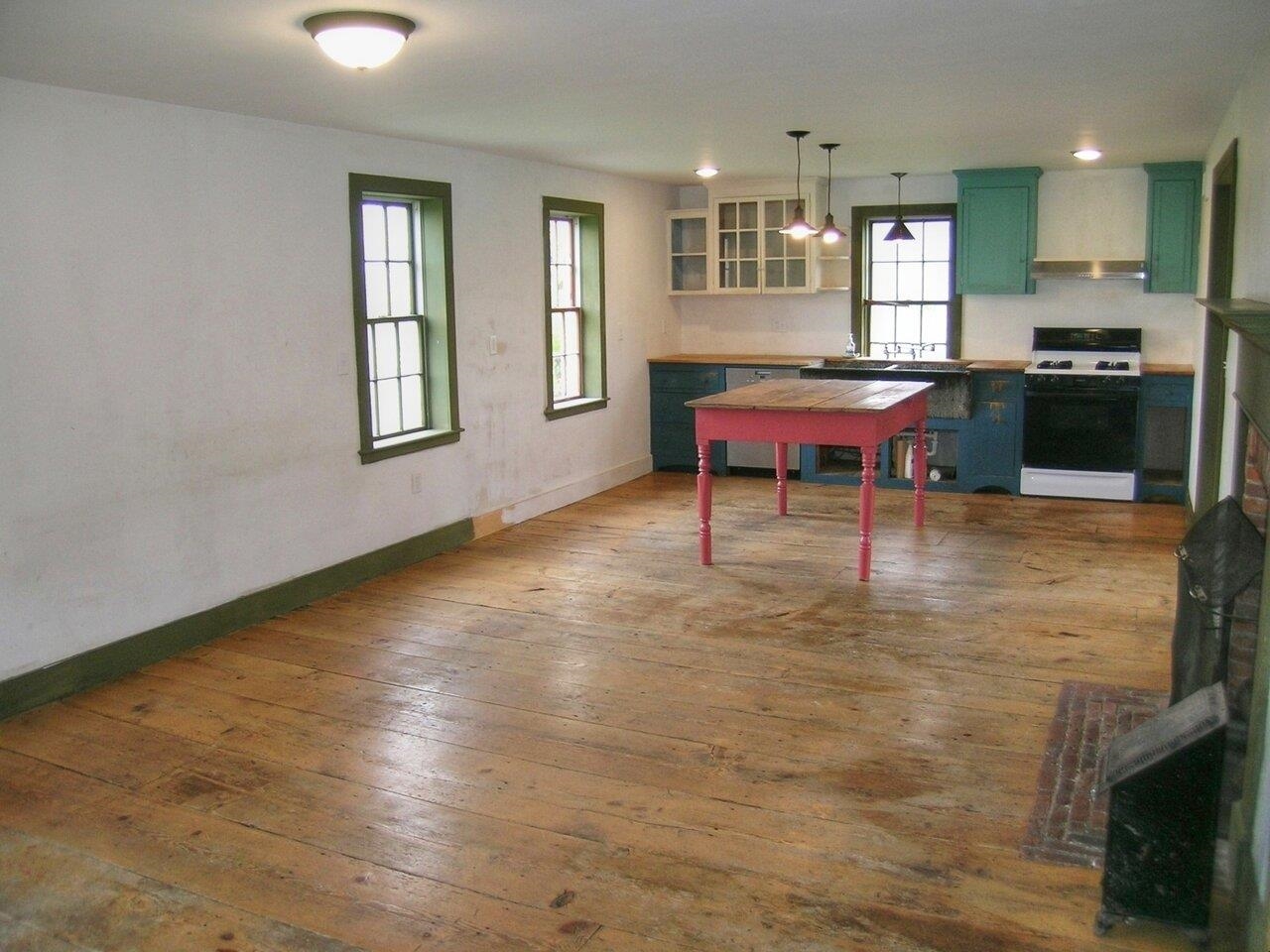 878 Doolittle Road Shoreham, VT 05770 - Photo 3 of 40