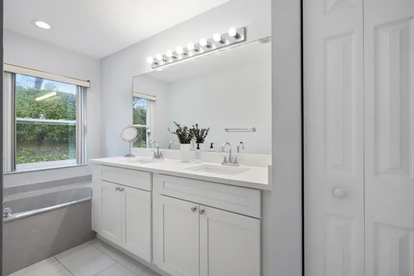 $3,200 | 6791 Lantern Key Drive, Lake Worth, FL 33463