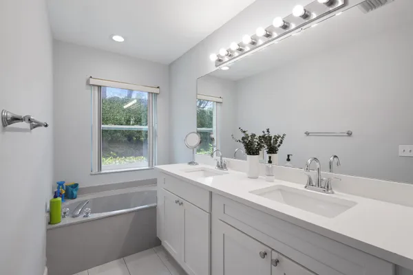 $3,200 | 6791 Lantern Key Drive, Lake Worth, FL 33463