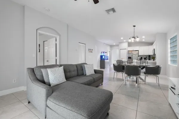 $3,200 | 6791 Lantern Key Drive, Lake Worth, FL 33463