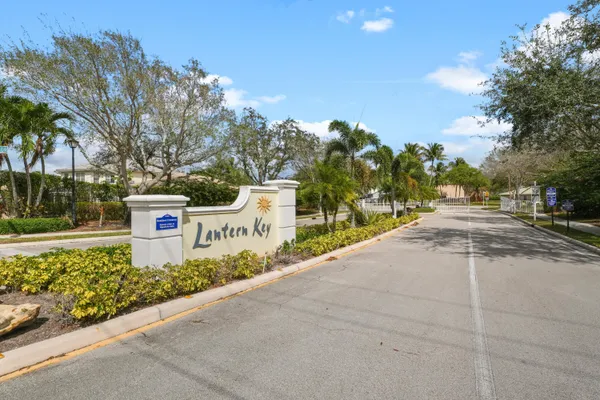 $3,200 | 6791 Lantern Key Drive, Lake Worth, FL 33463