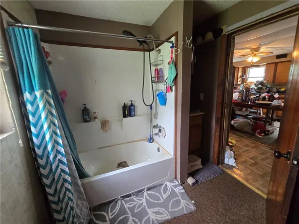 $149,900 | 29613 South Sycamore Grove Road, Garden City, MO 64747
