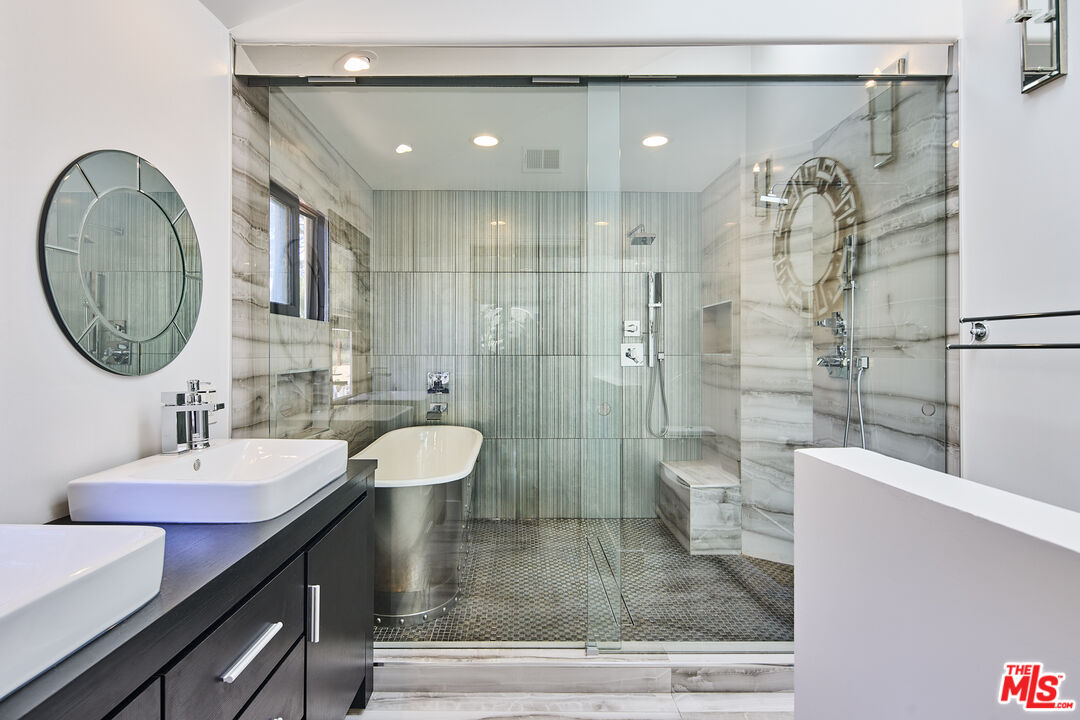 2266 Cold Canyon Road Calabasas, CA 91302 - Photo 19 of 35