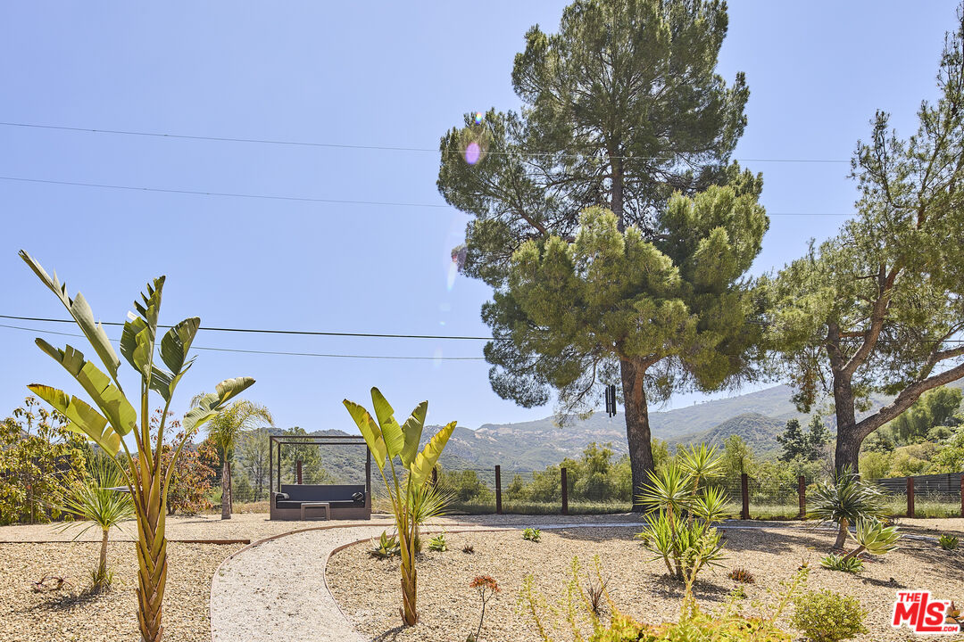 2266 Cold Canyon Road Calabasas, CA 91302 - Photo 30 of 35