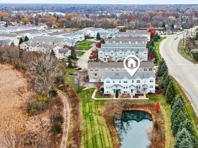 $245,000 | 3 West Big Horn Drive, Hainesville, IL 60073