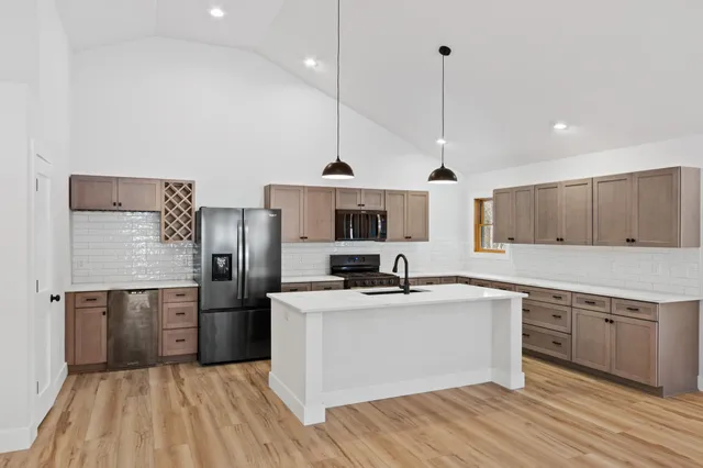 $724,900 | 466 13th Avenue, Nekoosa, WI 54457