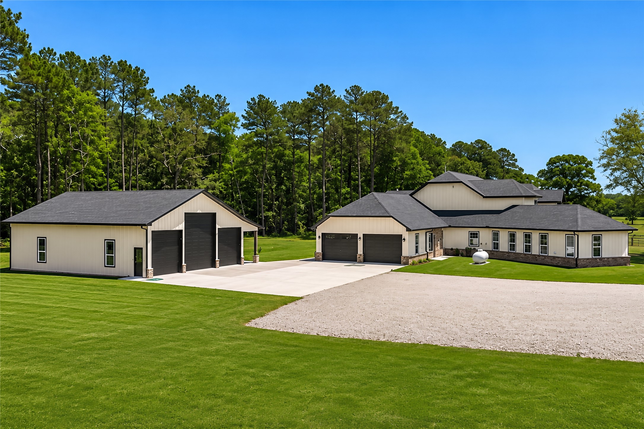 41 Paulsel Road Huntsville, TX 77340 - Photo 4 of 50