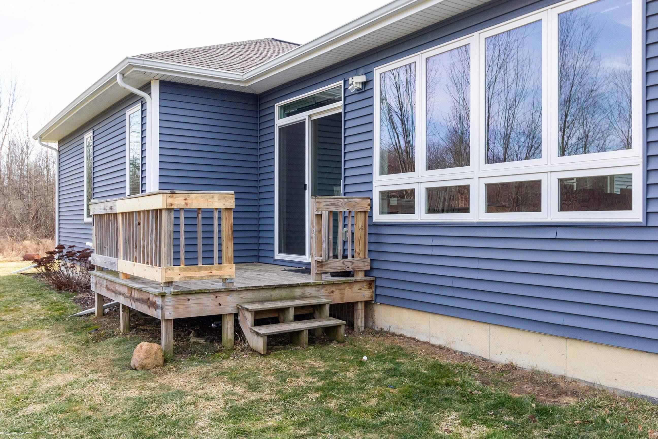 5075 Howe Road Grand Blanc, MI 48439 - Photo 48 of 65 50168656-169ccf06-cd29-4158-9e1f-5f66b6a6f7b2.JPG