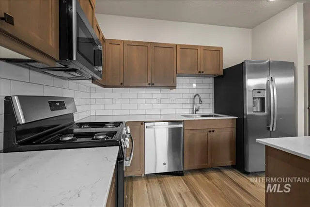 $599,900 | 302-304 North 7th Street, Parma, ID 83660