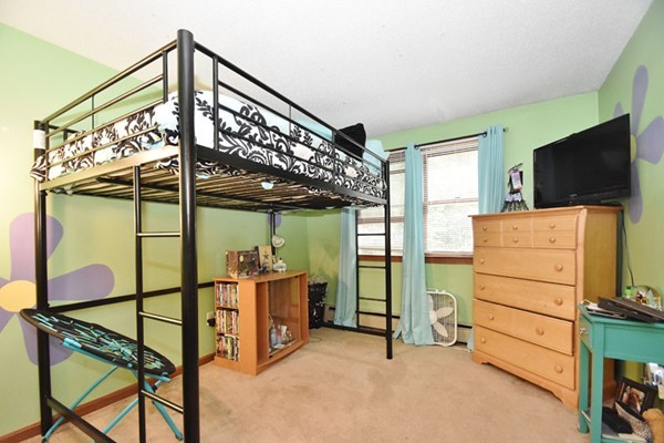 61 Barker Hill Road Townsend, MA 01469 - Photo 11 of 16 Gallery Image 11