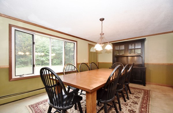 61 Barker Hill Road Townsend, MA 01469 - Photo 2 of 16 Gallery Image 2