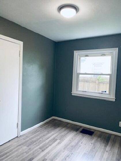 1424 Olmstead Road Kalamazoo, MI 49048 - Photo 10 of 15 2nd bedroom