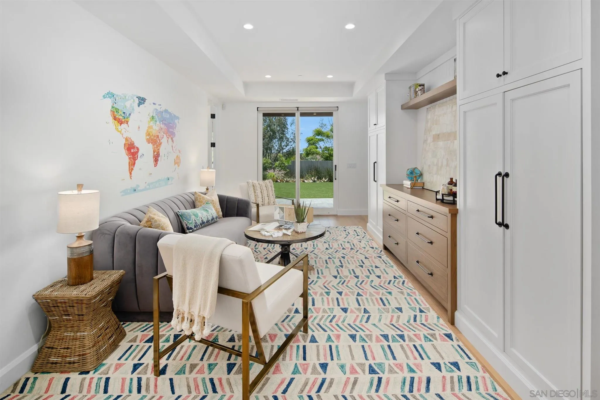 425 South Rios Avenue Solana Beach, CA 92075 - Photo 24 of 50 a living room with furniture and a window