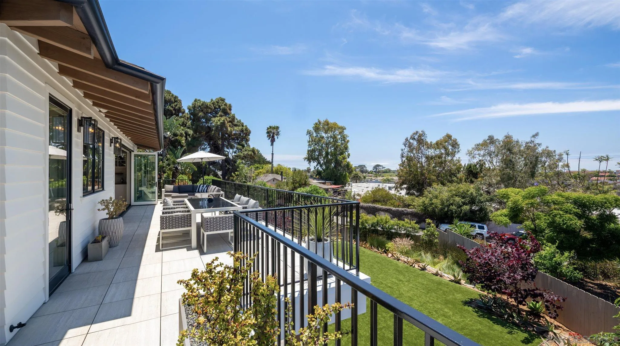 425 South Rios Avenue Solana Beach, CA 92075 - Photo 39 of 50 a view of a balcony with chairs