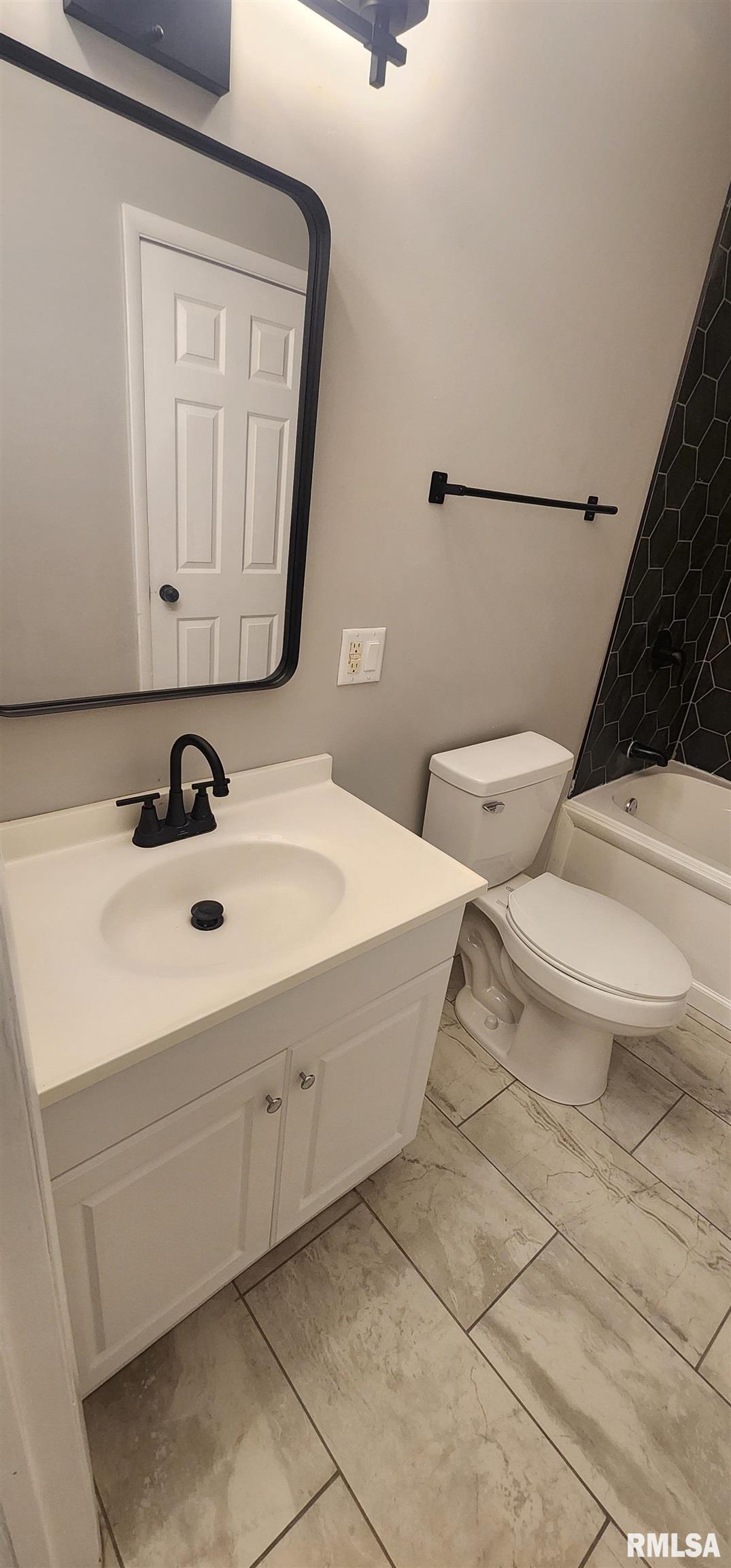 2165 East Converse Street Springfield, IL 62702 - Photo 17 of 31