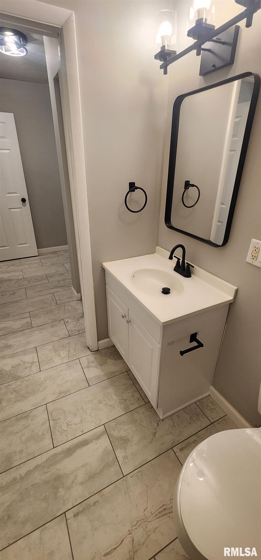 2165 East Converse Street Springfield, IL 62702 - Photo 18 of 31