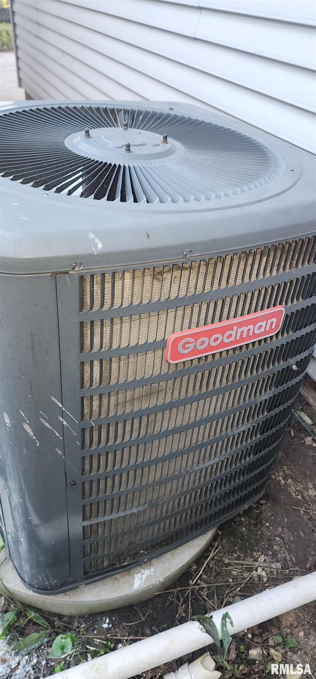 2165 East Converse Street Springfield, IL 62702 - Photo 30 of 31