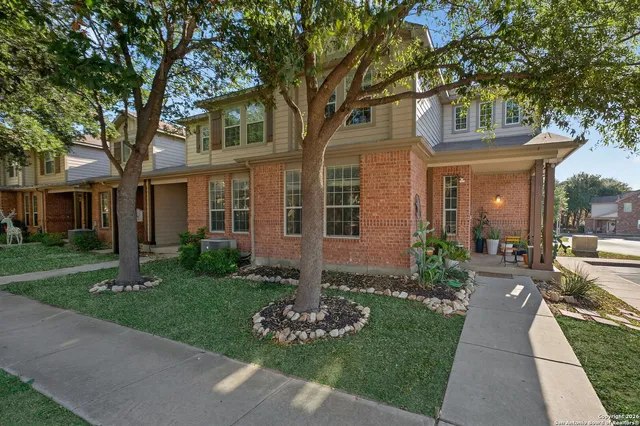 $253,000 | 2551 Grayson Circle, Unit 2551, San Antonio, TX 78232