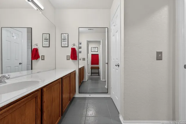 $253,000 | 2551 Grayson Circle, Unit 2551, San Antonio, TX 78232