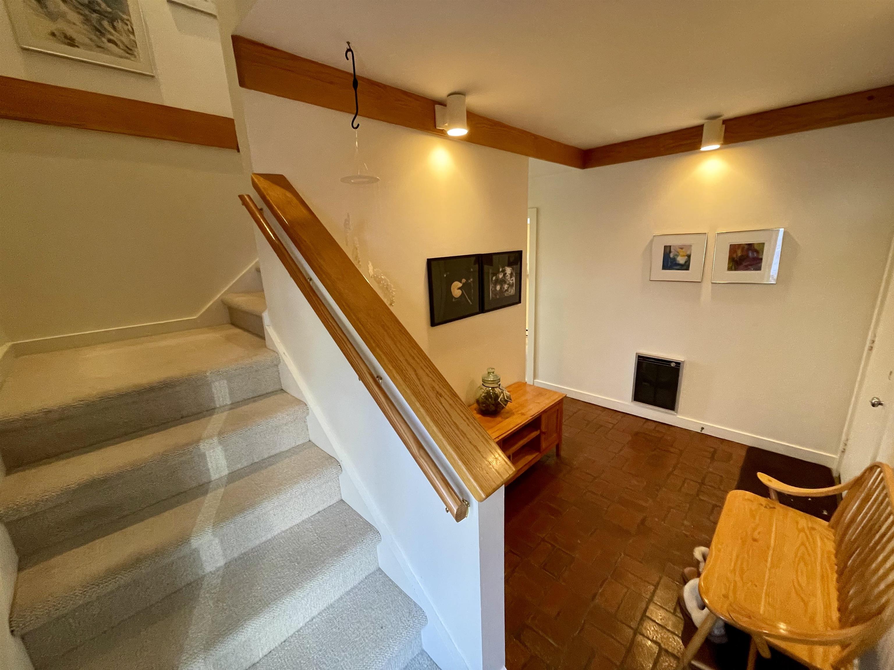 196 Castlerock Road, Unit 40 Warren, VT 05674 - Photo 3 of 38