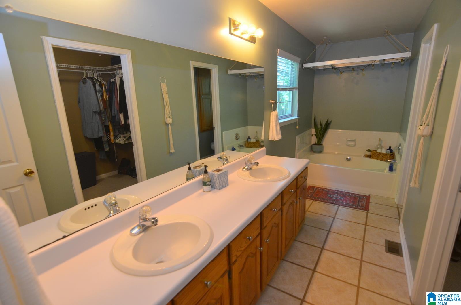 3976 South Shades Crest Road Birmingham, AL 35244 - Photo 28 of 56