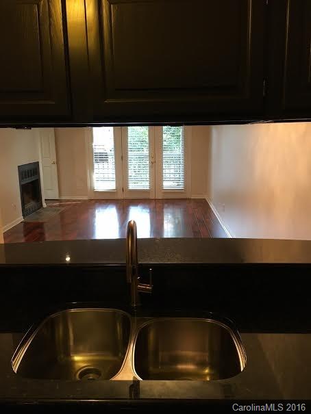 308 Queens Road, Unit 26 Charlotte, NC 28204 - Photo 13 of 18 Gallery Image 13
